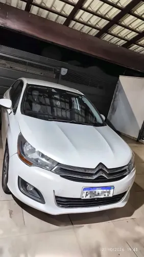 Citroen C4 Lounge Exclusive 1.6 Turbo 4P Aut. 2014