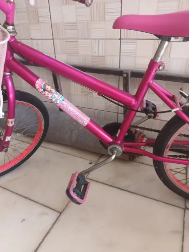 Bicicleta semi nova