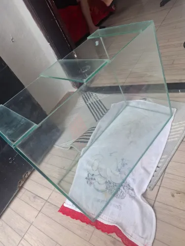 Aquário 65 litros 