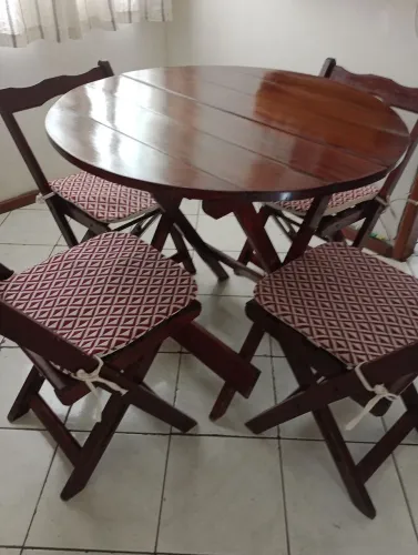 Mesa de madeira dobrável com 4 cadeiras, madeira boa 