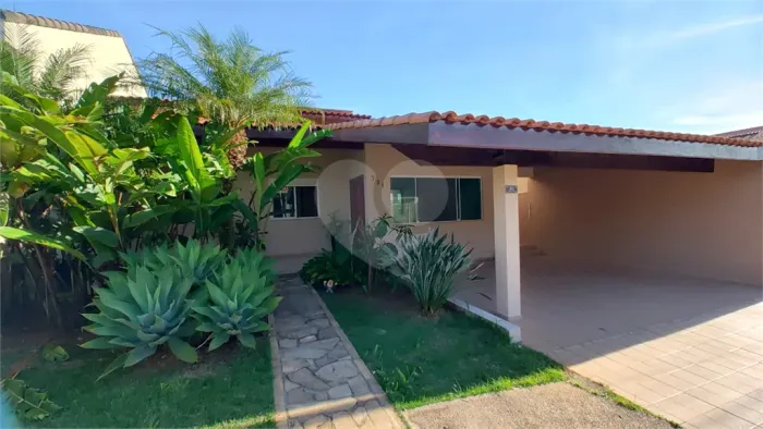 Casa à venda com 3 quartos, sendo 1 suíte, no condomínio Ibiti do Paço, Sorocaba - SP