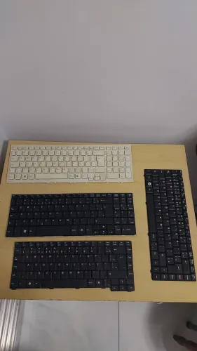 Lote de teclados (Não testados, no estado)
