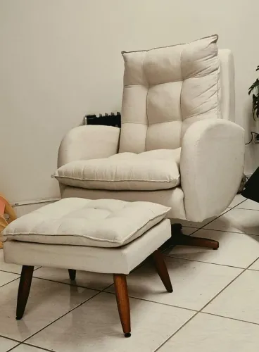 Poltrona de reclinável e giratória