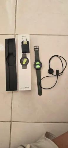 Vendo relógio whats 7 (semi-novo) 2 meses de uso.