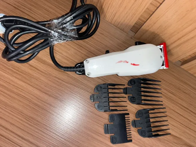 Vendo máquina de cortar cabelo wahl