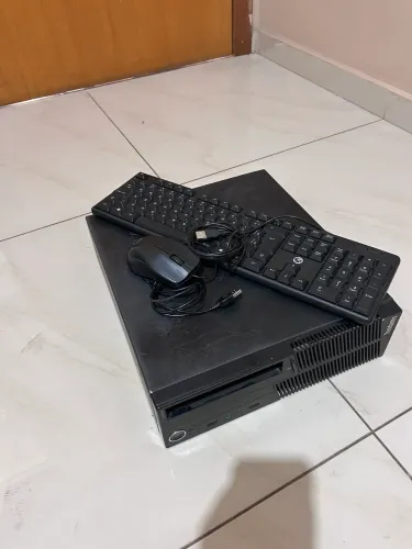 CPU teclado e mouse