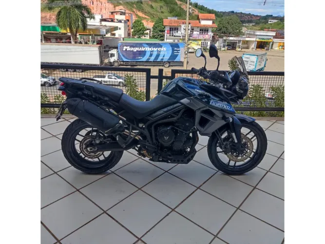 Triumph Tiger 800 xrx 2016