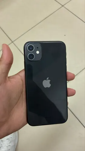 iPhone 11