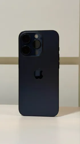 IPHONE 15 PRO 256gb 89%