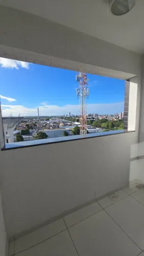 ALUGO APARTAMENTO COM 3/4 SENDO UM SUÍTE COM VARANDA ! DE FRENTE AO QUARTEL DO EXÉRCITO!