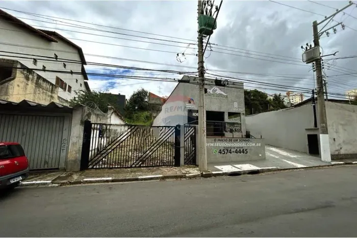 TERRENO COMERCIAL NA VILA ROSALIA COM 240 METROS QUADRADOS