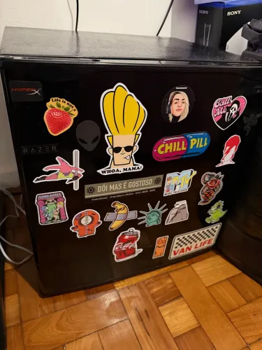 Frigobar HQ 52 litros perfeito estado