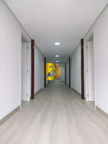 Sala com para aluguel, 18m² - Santa Marta - Uberaba