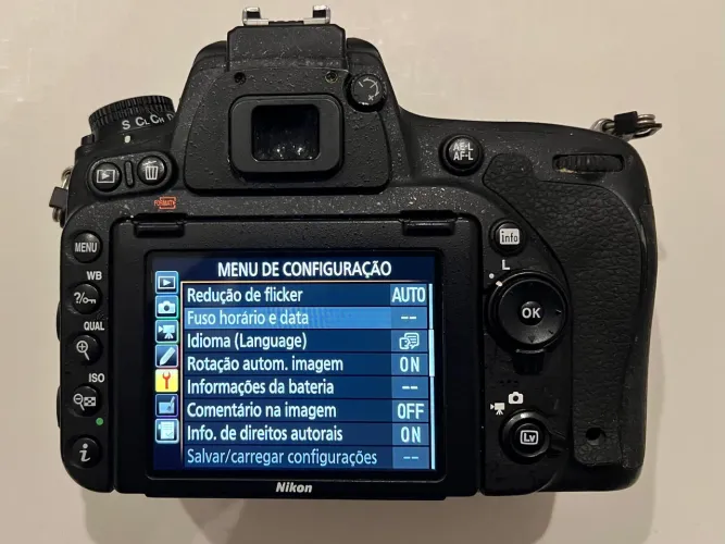 Câmera fotográfica Nikon D750