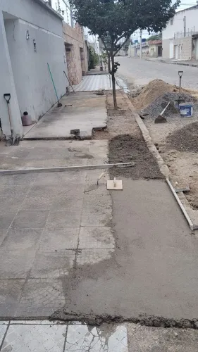 PEDREIRO DISPONÍVEL EM ARAPIRACA.