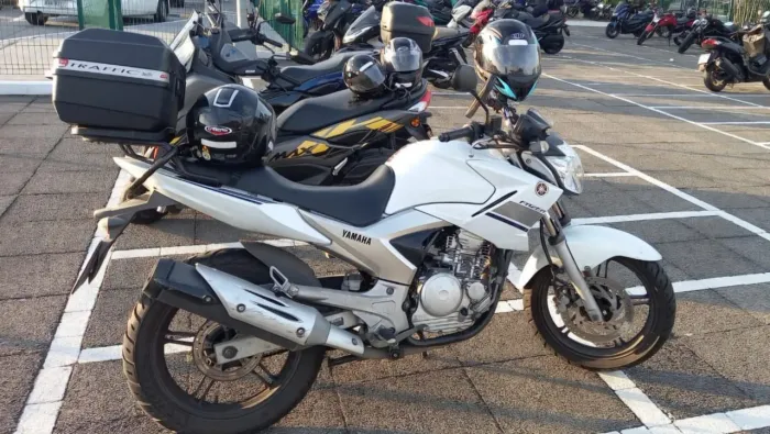Fazer 250cc- 2013