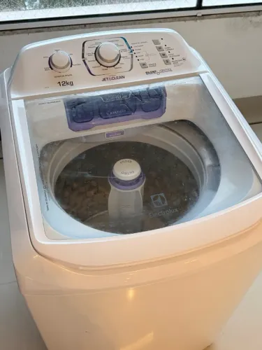 Máquina de lavar roupa eletrolux 12kg