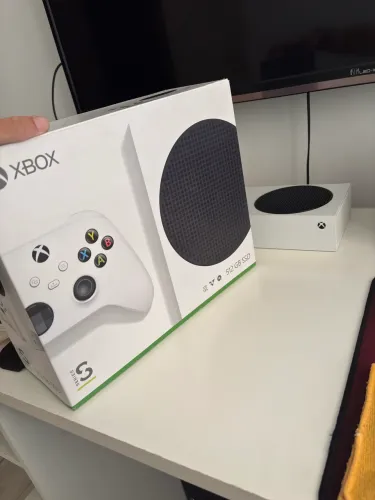 Xbox Series S - Troco por Pc