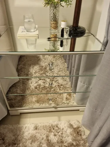 VENDO MESA DE CABECEIRA ESPELHADA 