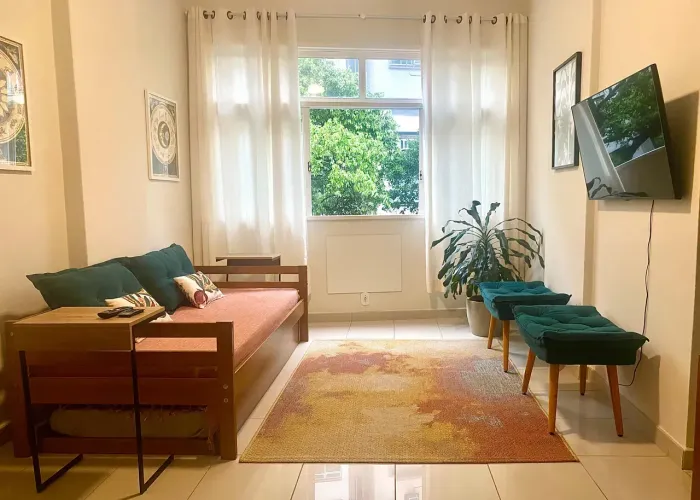 Imóvel para aluguel possui 50 metros quadrados com 1 quarto em Copacabana - Rio de Janeiro