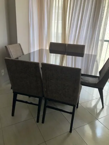 Mesa de Jantar Quadrada Vidro Preto com 6 Cadeiras