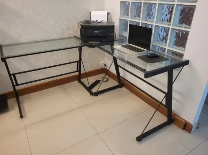 Mesa em L Elegante Para Escritório