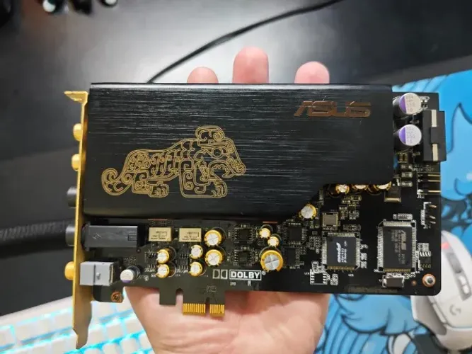 Placa de som Asus Xonar Essence STX (PCI-E) + back plate custom
