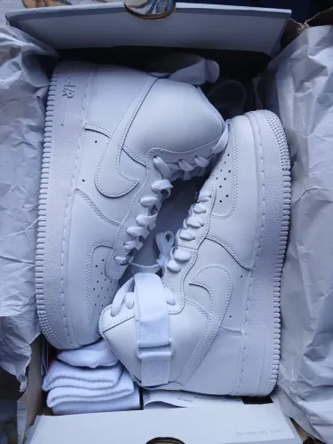 AirForce 1 High NOVO TAM 40