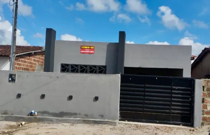 Casa semi pronta LEROLÂNDIA