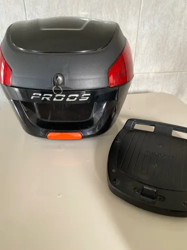 Baú de moto