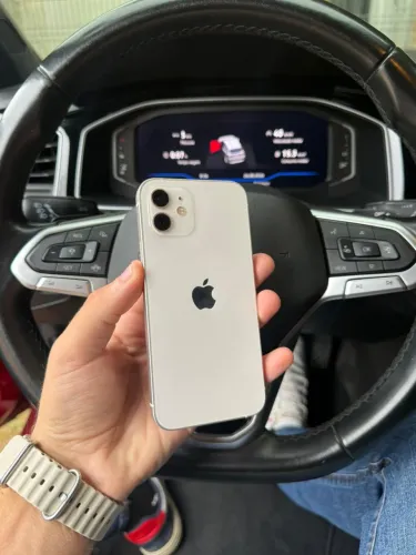 iPhone 12