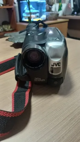 Filmadora JVC 360X