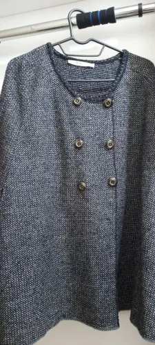 Poncho ( marca Daslu ) 
