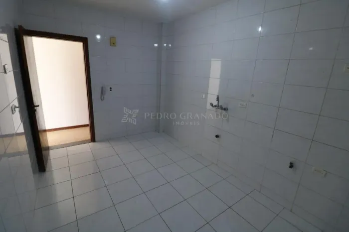 Apartamento 03 dormitórios | Ed. Colina Verde