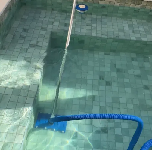 Piscineiro Goiânia e Aparecida .qualificado com referência .