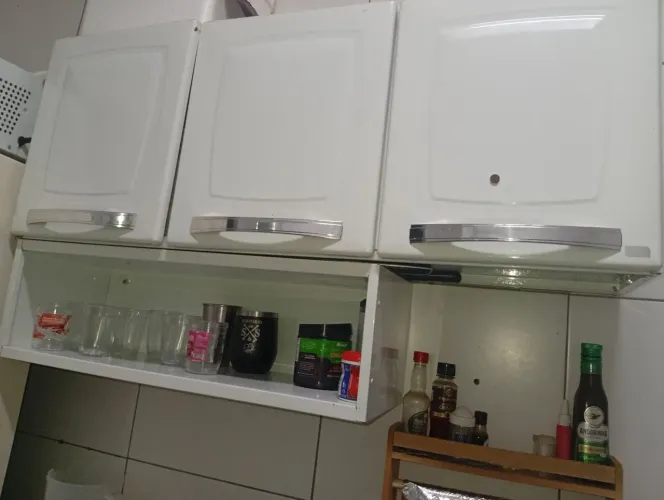 Vendo armário