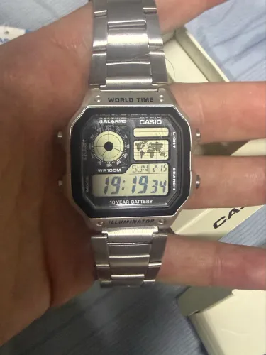 Relógio Casio AE-1200WHD-1AV