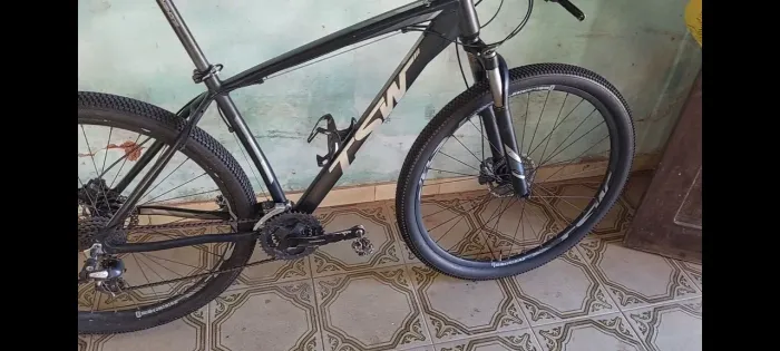 Vendo bike TSW aro 29 tamanho 19 freios hidráulico k7 top