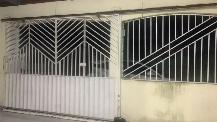 Vendo Imóvel no Montanhês com 3 Quartos
