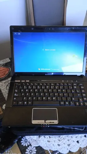 Notbook Lenovo i5 quarta geração 320 HD 8 memoria Ret palhoça bela vista