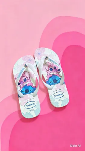 Chinelo personalizado com pingente 