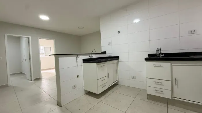 Aluguel na Vila Carrão 2 Dormitórios na Rua Antônio de Barros