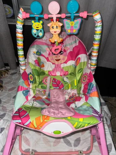 Cadeirinha de descanso maxi baby musical vibratória 