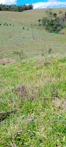 Venda de terreno em Paraibuna 