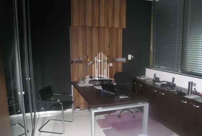 Oportunidade Imperdível: Sala Comercial à Venda em Moema, São Paulo-SP! 1 sala, 1 banheiro