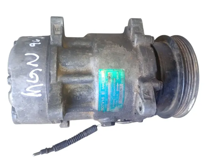 Compressor do ar condicionado Megane senic 96 ao 99