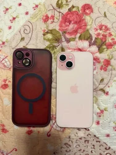 iPhone 15 128GB