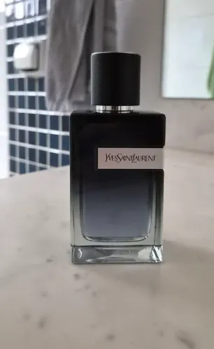 Yves Saint Laurent Y Eau de Parfum 100ml