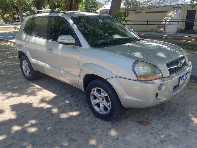 Hyundai Tucson 2.0 16V Mec. 2012