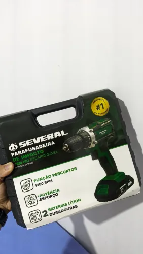 Parafusadeira e Furadeira 21V 2 baterias 
